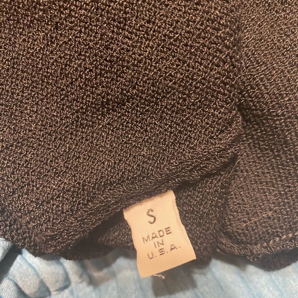 St John Sportswear Santana knit back zip sweater - Picture 4 of 4